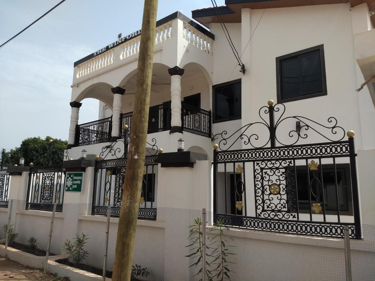 The Winford Boutique Hotel Achimota Taifa 外观 照片