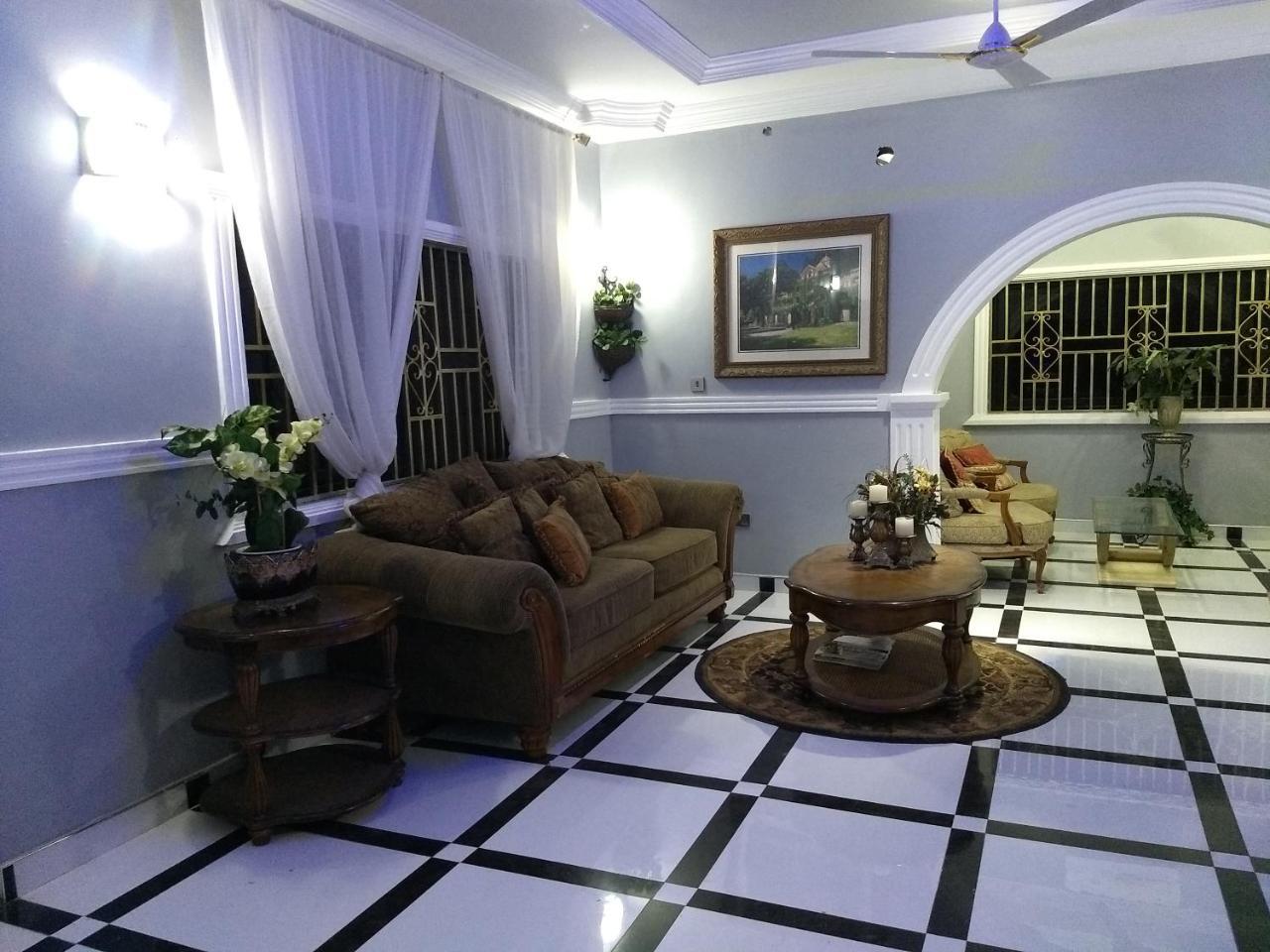 The Winford Boutique Hotel Achimota Taifa 外观 照片