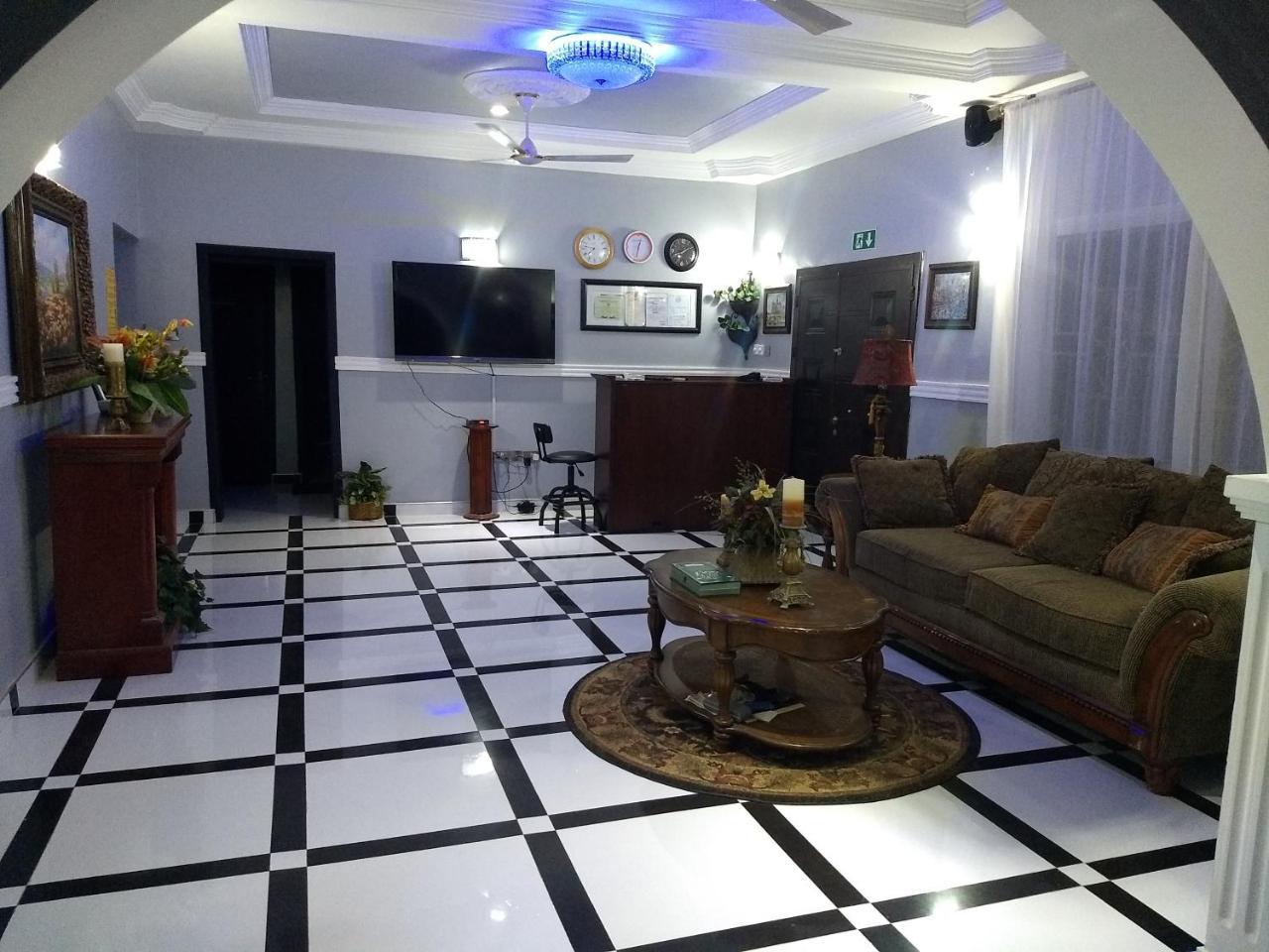 The Winford Boutique Hotel Achimota Taifa 外观 照片