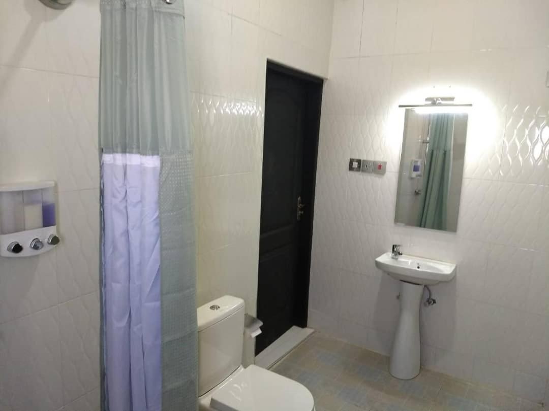 The Winford Boutique Hotel Achimota Taifa 外观 照片